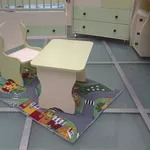 стол и стульчик детский