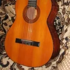 Классическая испанская акустическая гитара