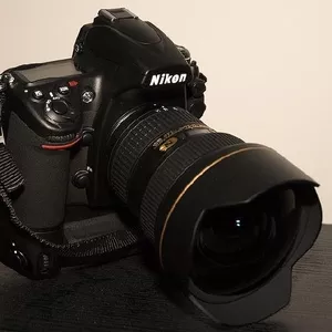 Nikon D700 - Nikon AF-S VR 24-120mm lens