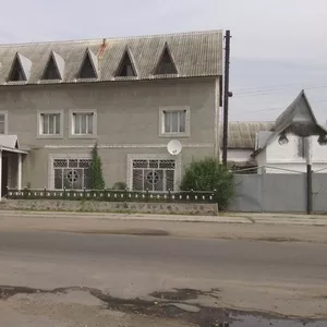 продаю имущественный комплекс в николаевской обл.г.первомайск