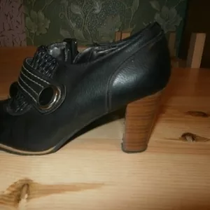 Красивые женские туфли
