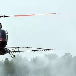 Обработка полей с вертолета самолета мотодельталета