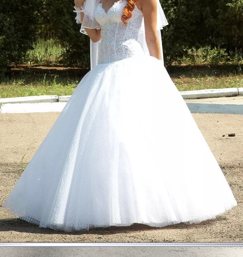 Необыкновенное свадебное платье 2