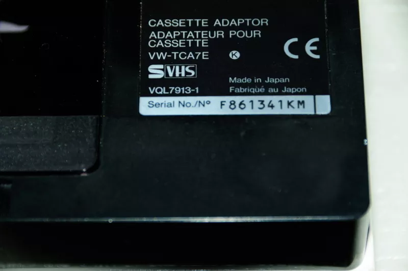 Продаются новые VHS-C кассетные адаптеры Panasonic 3