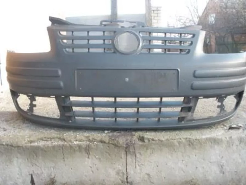 Бампер передний в сборе с противотуманками для VolksWagen Caddy  2