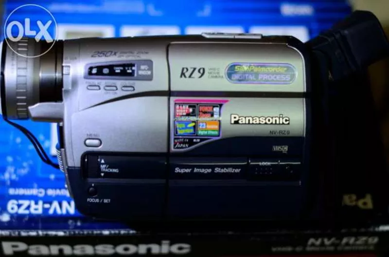 Продается видеокамера Panasonic RZ-9