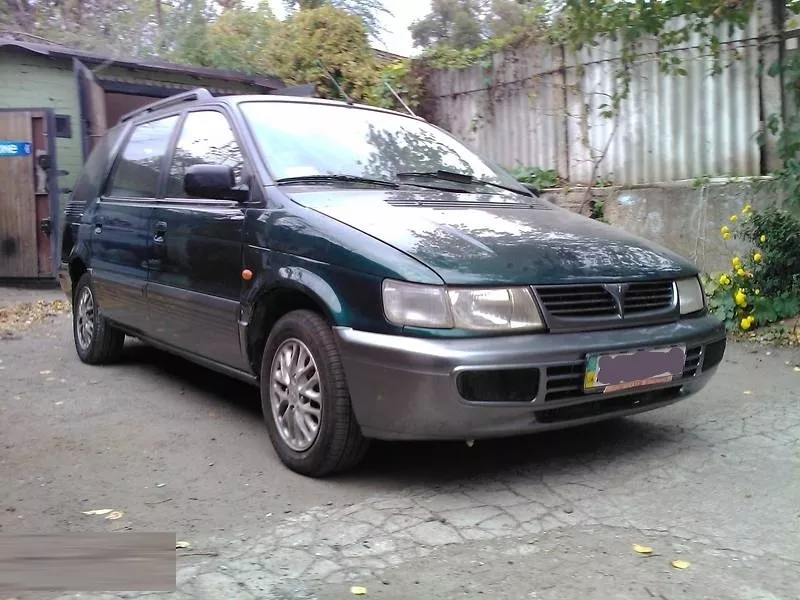 Продаю минивен Mitsubishi Space Wagon 1997 4