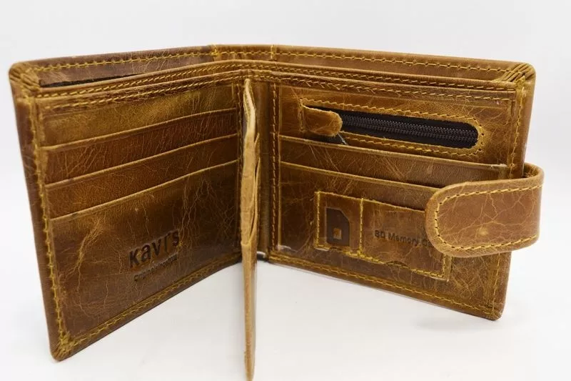 Стильный кожаный мужской кошелёк KAVI'S  2