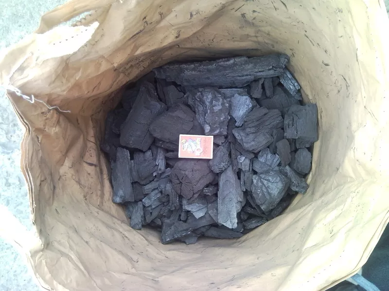   Древесный уголь для шашлыка.  3
