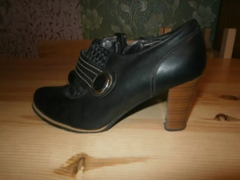 Красивые женские туфли
