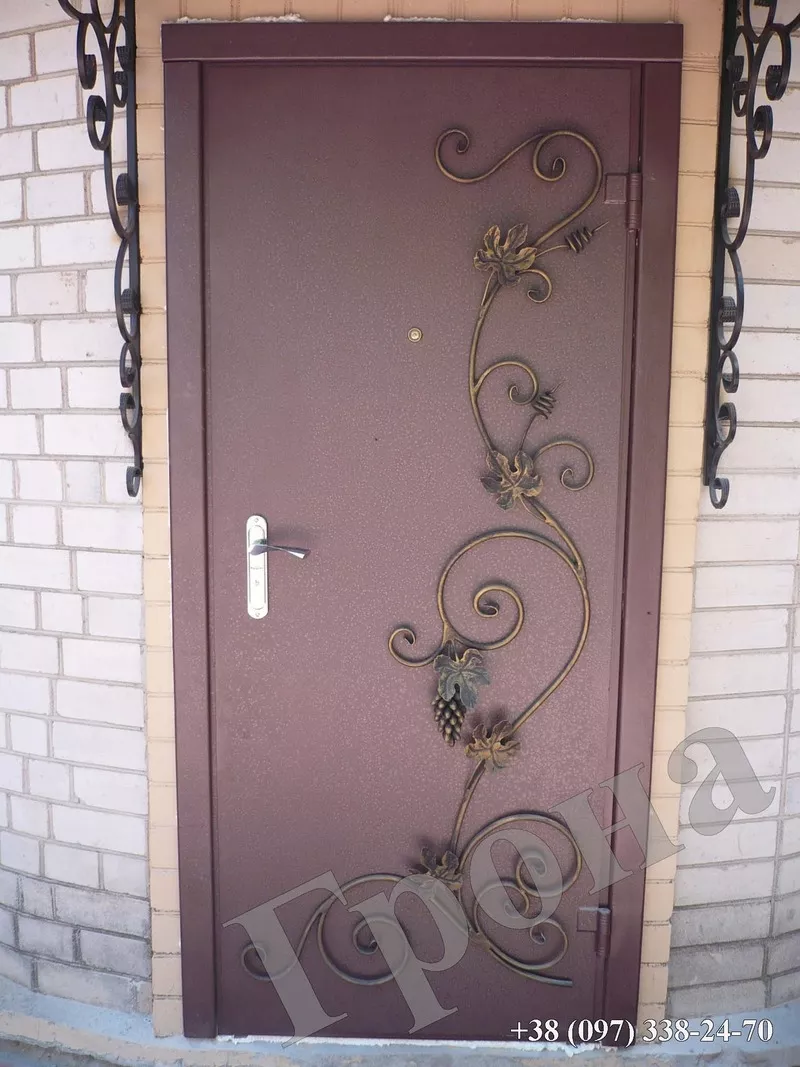 Металлические двери,  бронированные двери,  входные двери,  двери со стек 4